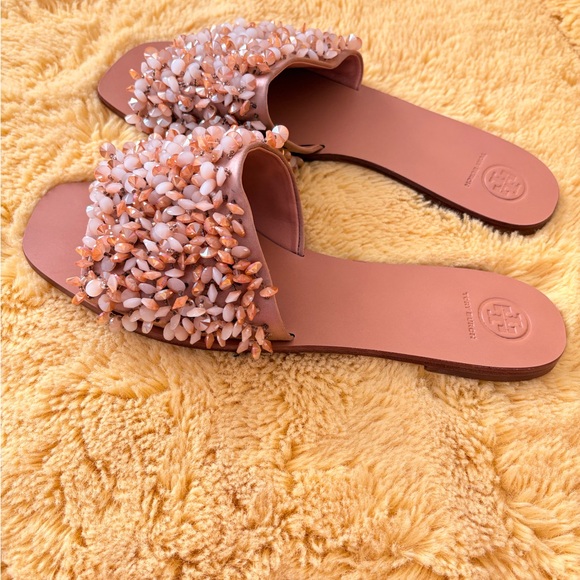 Beaded Sandals with brown and Cream Accents - Picture 4 of 6